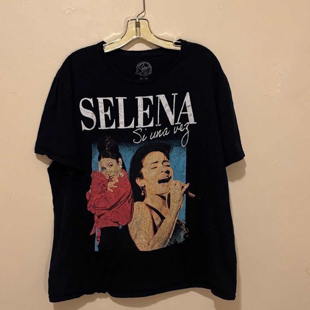 Black Graphic Long Sleeve Tee